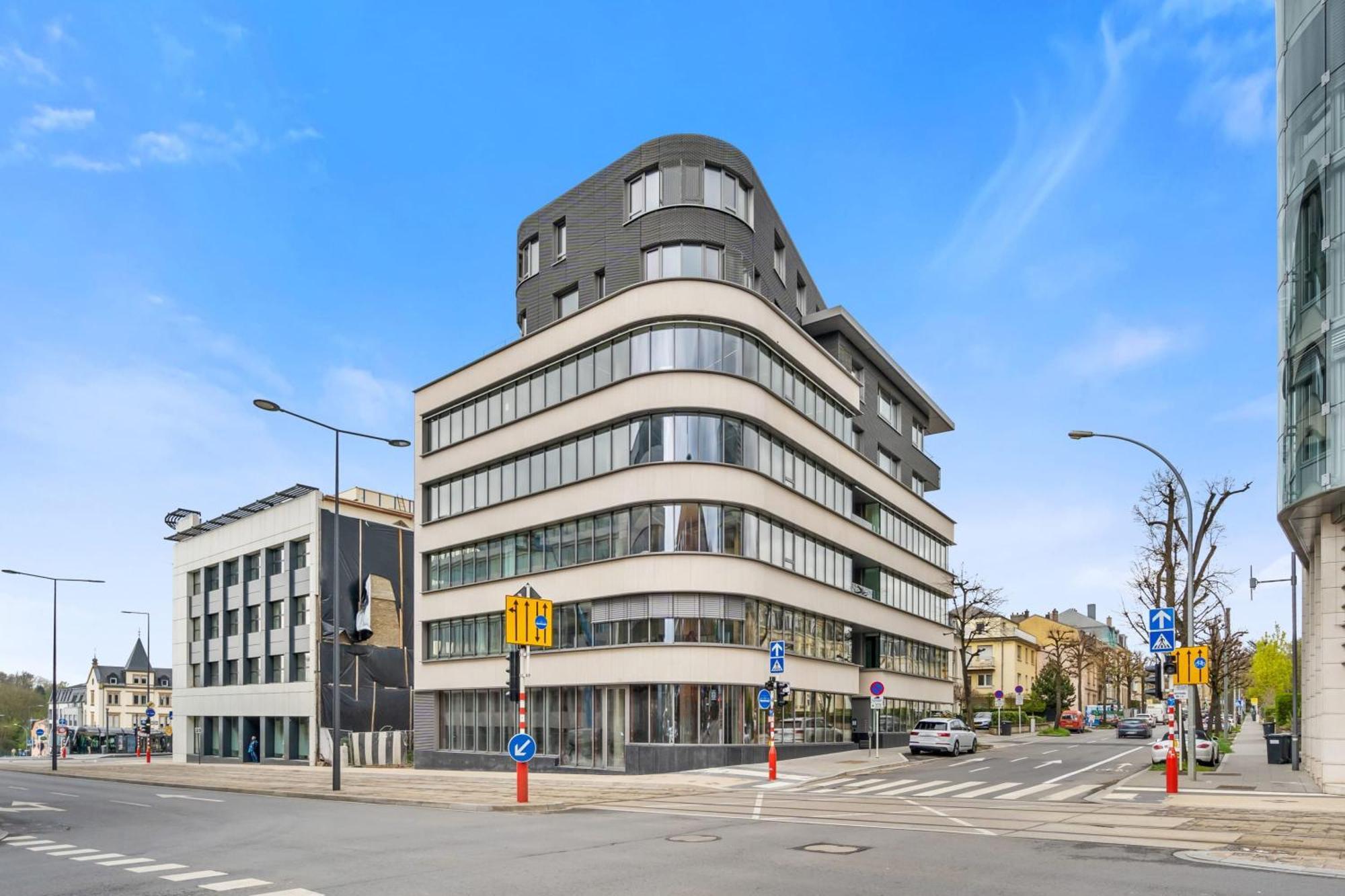 Ferienwohnung Elegant 2Br With Balcony In Heart Of Luxemburg Exterior foto